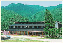 観山荘